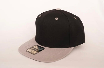 Leader LOGA 6-Panel Structured Flat Visor Classic Two-Tone Snapback